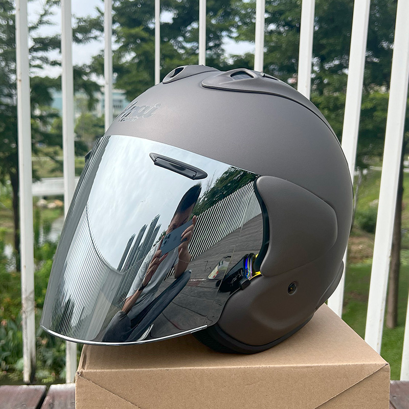ARAI ÉDITION LUMINE™ — Base Gris Mat